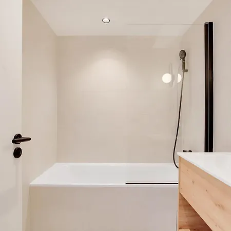 Sereners - Bastille Apartment *