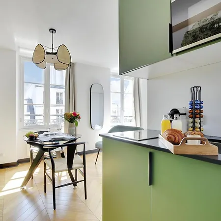 Sereners - Bastille Apartment *